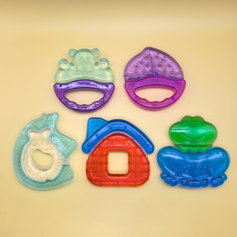 Two-color water-filled teether