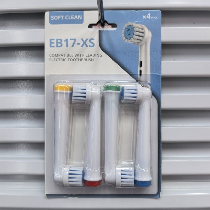 Electric toothbrush replacement brush head (set of four)